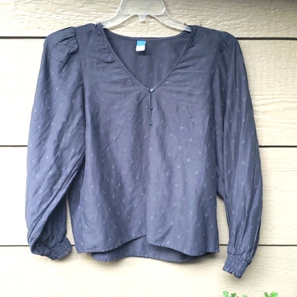 Old Navy black button blouse swiss dot puff M